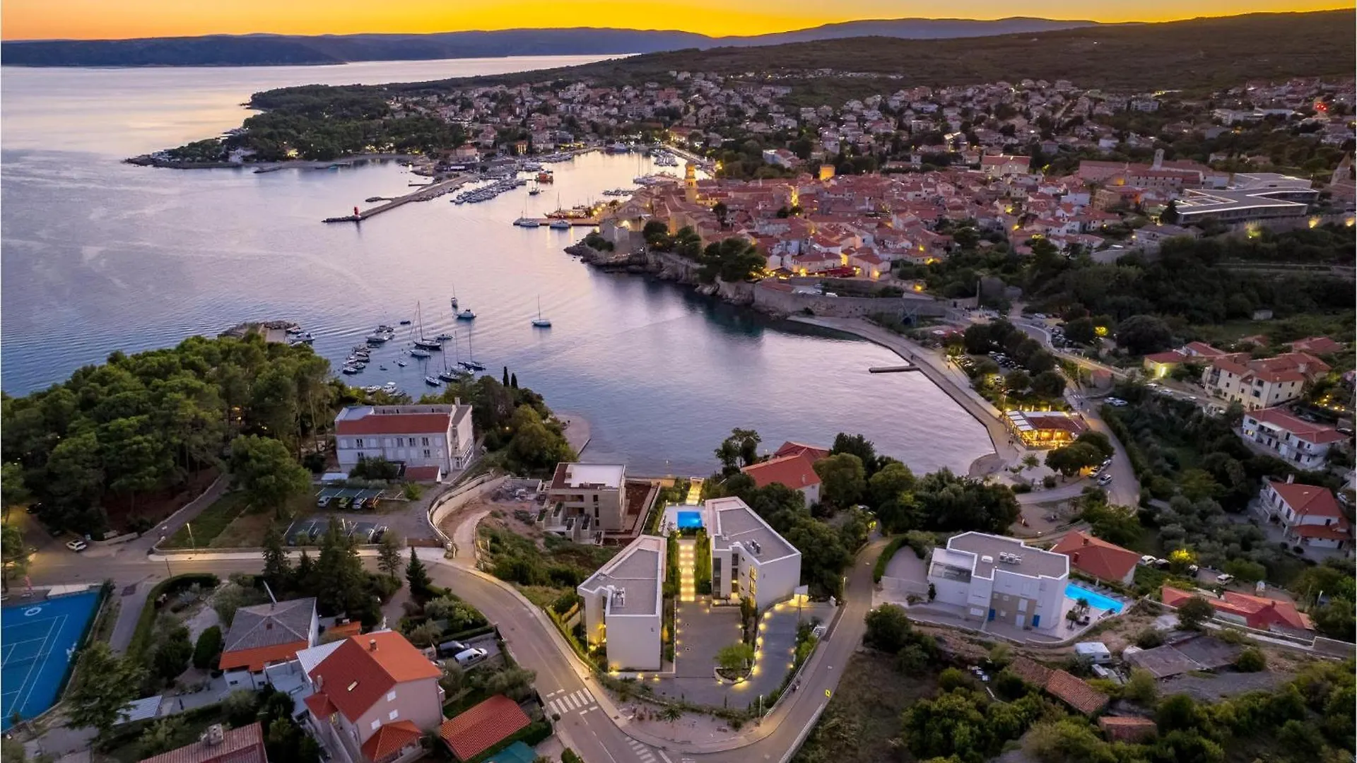 Pet Friendly Apartment In Krk With Kitchen Krk Town 0*,