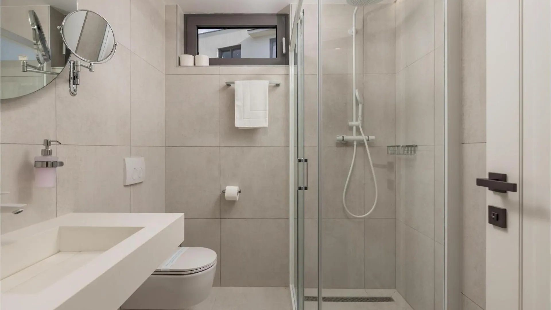 Pet Friendly Apartment In Krk With Kitchen Krk Town